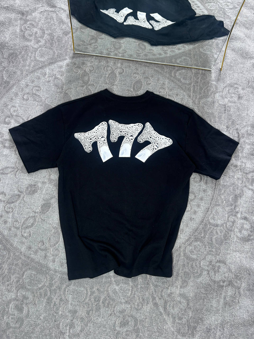 T-SHIRT Shadow Gaze Oversized