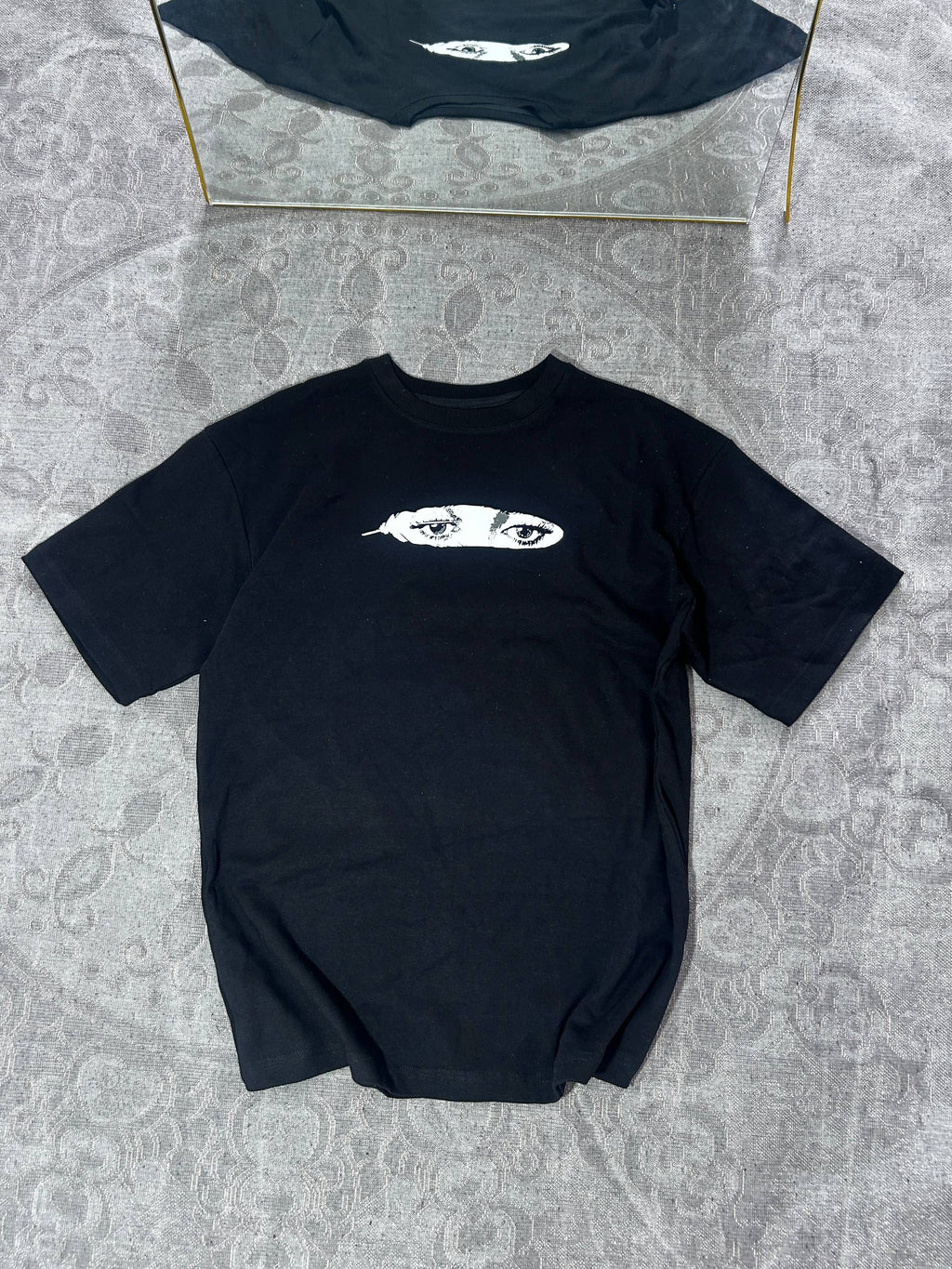 T-SHIRT Shadow Gaze Oversized